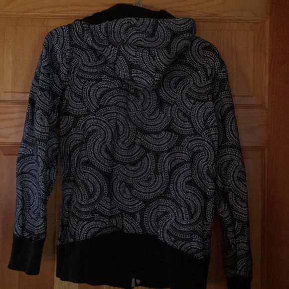 The North Face sweatshirt - Picture 3 of 4